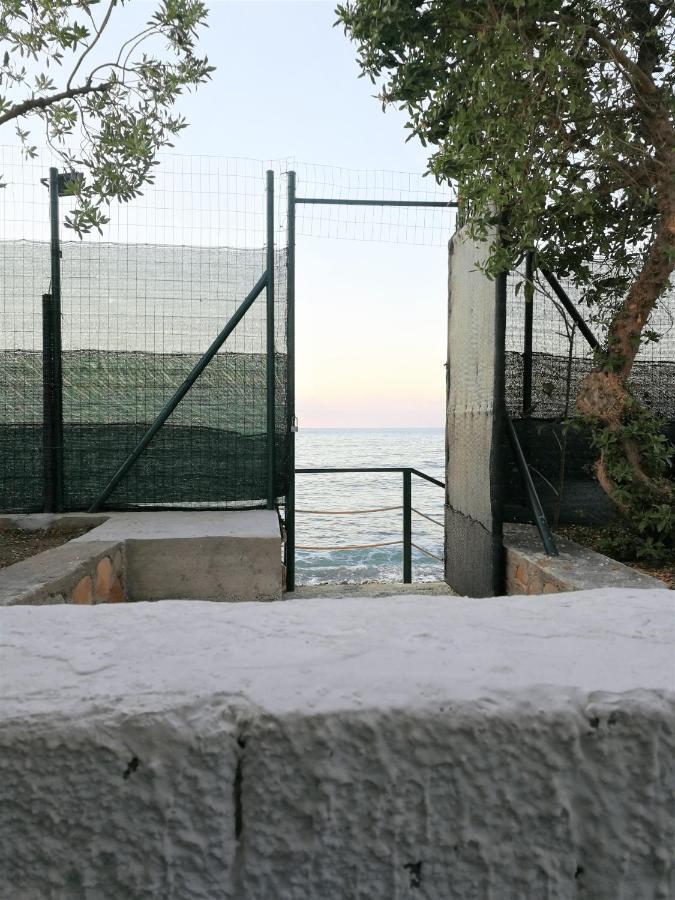 Villa La Plaja 체팔루 외부 사진